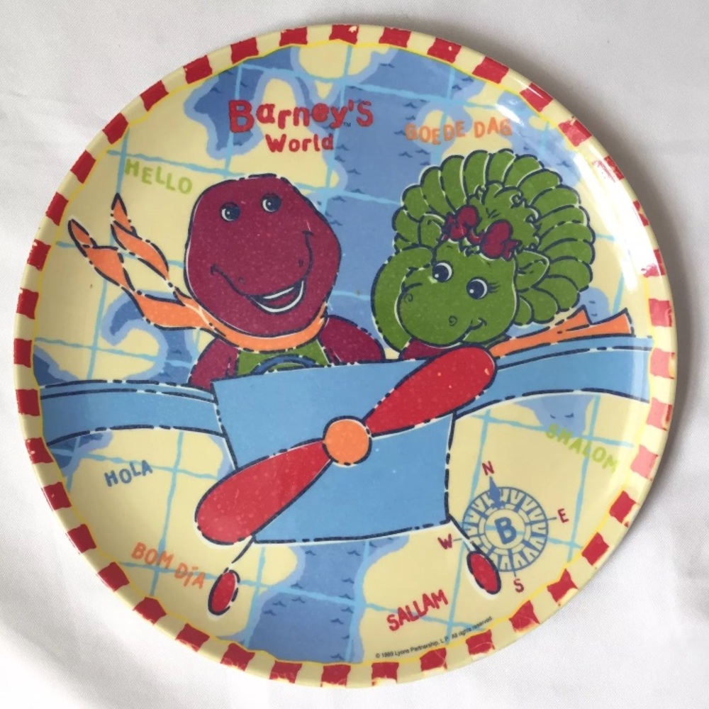*ISO* children’s character kitchenware